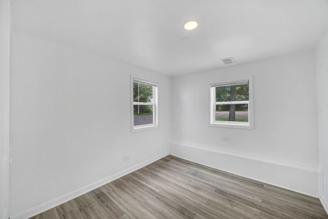 37544 N Columbus Avenue, Lake Villa, IL 60046