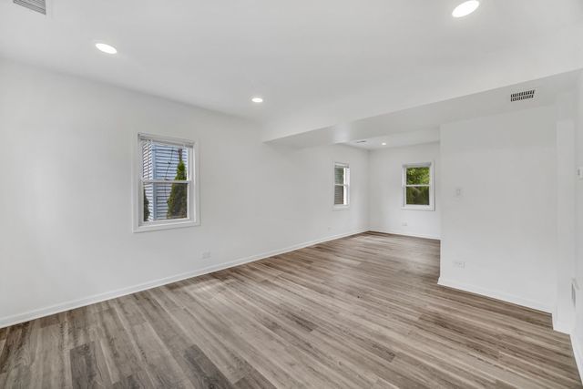 37544 N Columbus Avenue, Lake Villa, IL 60046