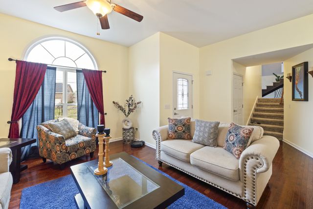 5037 Summit Dr, Greenbrier, TN 37073