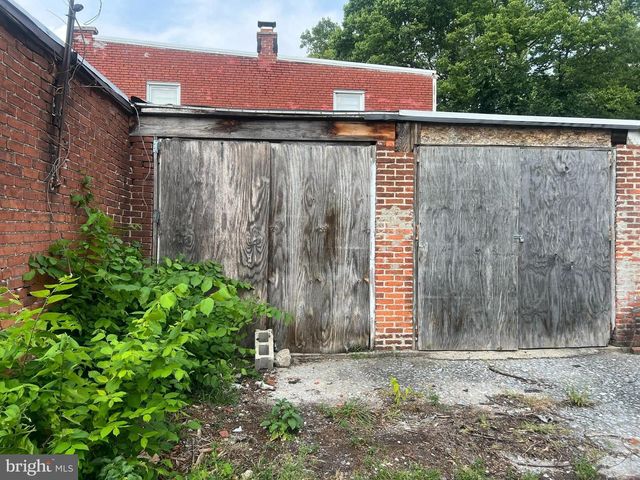2031 ZARKER STREET, Harrisburg, PA 17104