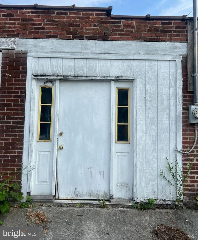 2031 ZARKER STREET, Harrisburg, PA 17104