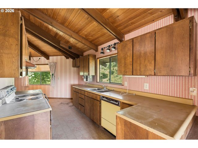 5100 Ne BREYMAN ORCHARDS Rd, Dayton, OR 97114