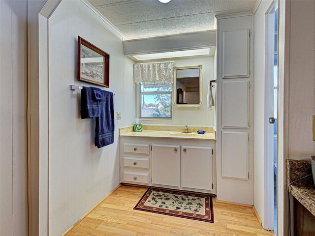 316 TROPIC DRIVE, Osprey, FL 34229