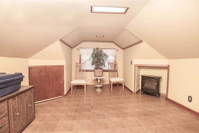 5923 W Eddy Street, Chicago, IL 60634