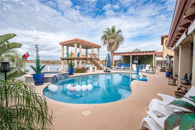 14813 Aquarius St, Corpus Christi, TX 78418