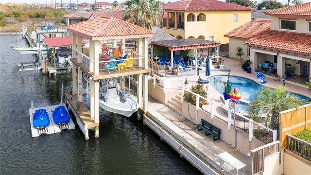 14813 Aquarius St, Corpus Christi, TX 78418