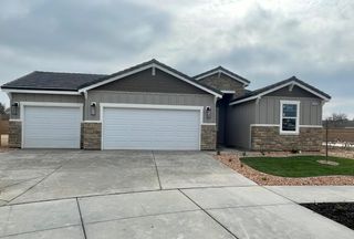 16151 West Monterey Ave, Kerman, CA 93630
