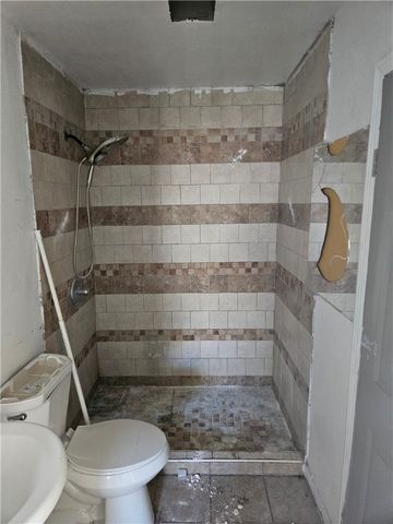 2730 Kitchens St, Corpus Christi, TX 78405