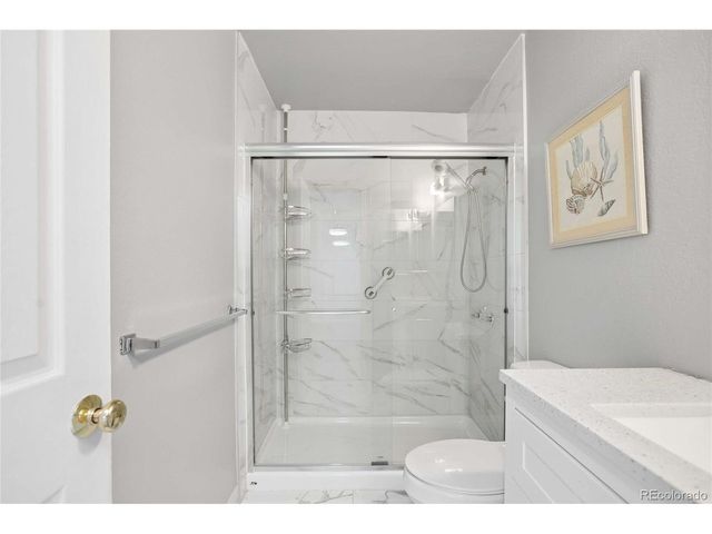 225 E 8th Ave F6, Longmont, CO 80504