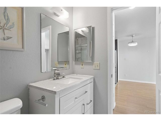 225 E 8th Ave F6, Longmont, CO 80504
