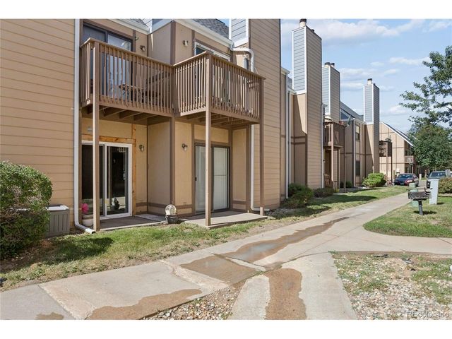 225 E 8th Ave F6, Longmont, CO 80504