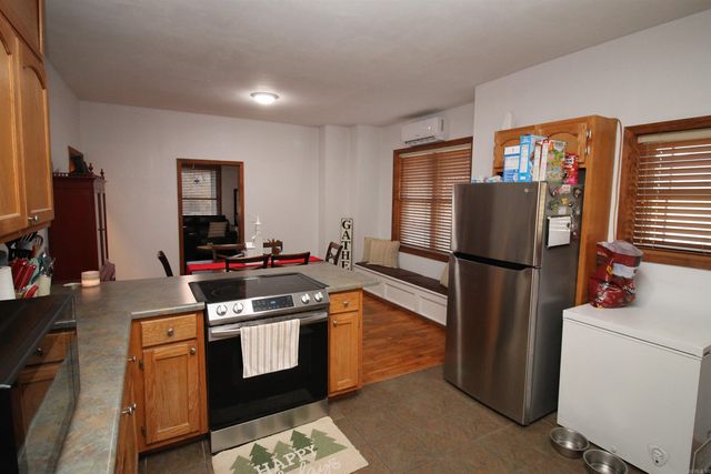 1210 W Emerson St, Paragould, AR 72450