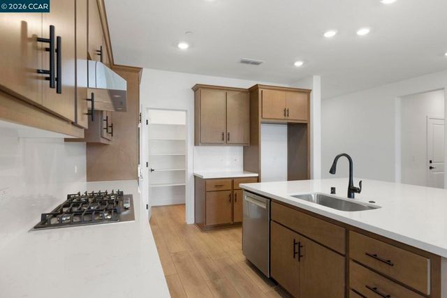 3562 Bullard Lane, Lathrop, CA 95330