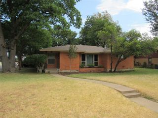 1320 Linden Drive, Denton, TX 76201