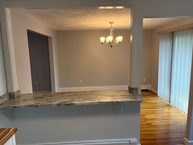 27 Richardson Circle, Saugus, MA 01906