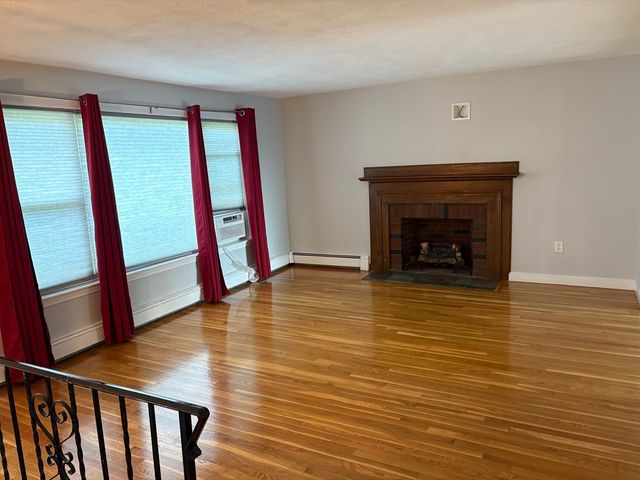27 Richardson Circle, Saugus, MA 01906