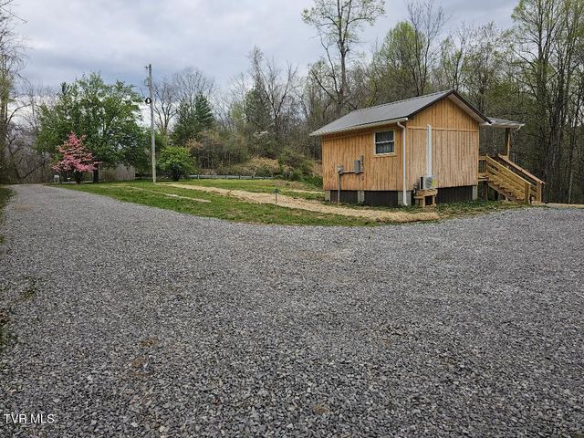 12702 Crab Orchard Road, Coeburn, VA 24230