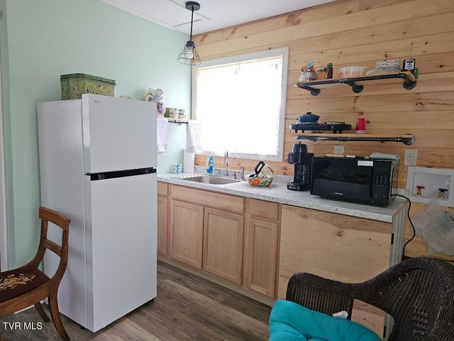 12702 Crab Orchard Road, Coeburn, VA 24230