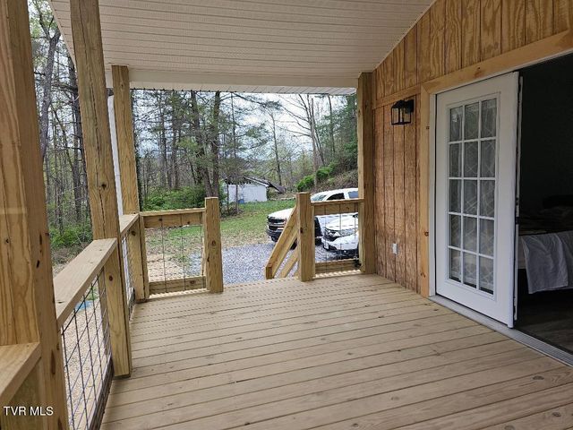 12702 Crab Orchard Road, Coeburn, VA 24230
