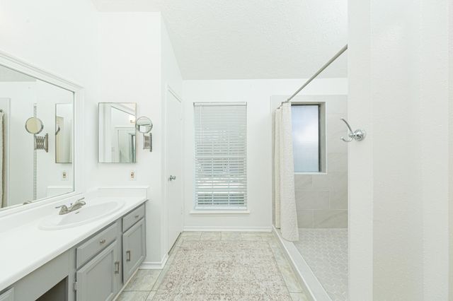2107 Foundary Drive, Katy, TX 77493