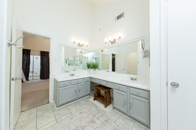 2107 Foundary Drive, Katy, TX 77493