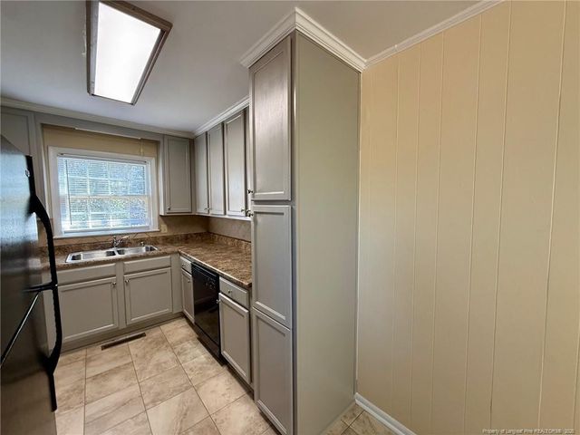 1916 Spruce Street, Fayetteville, NC 28303