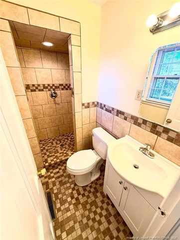 1916 Spruce Street, Fayetteville, NC 28303