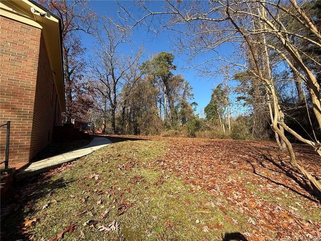 1916 Spruce Street, Fayetteville, NC 28303