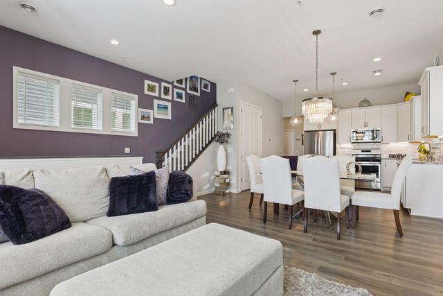 8094 Arrowwood Lane N, Maple Grove, MN 55369