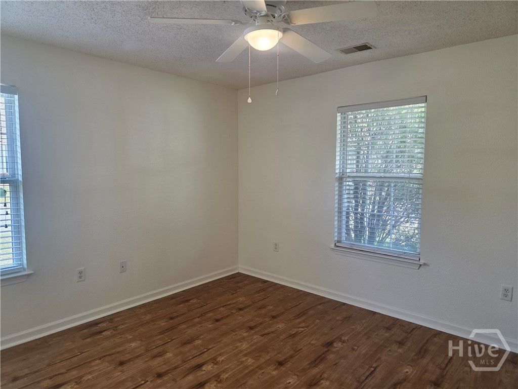 Image 10 of property listing at 4009 Winfield Drive, Rincon, GA 31326