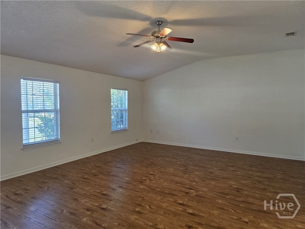 Image 4 of property listing at 4009 Winfield Drive, Rincon, GA 31326