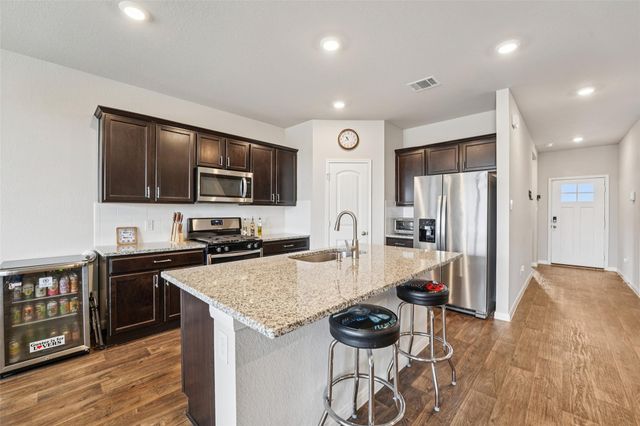 356 Spider Lily DR, Kyle, TX 78640