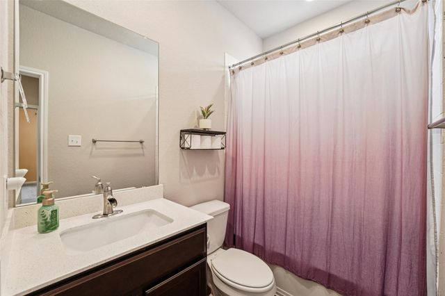 356 Spider Lily DR, Kyle, TX 78640