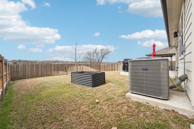 356 Spider Lily DR, Kyle, TX 78640