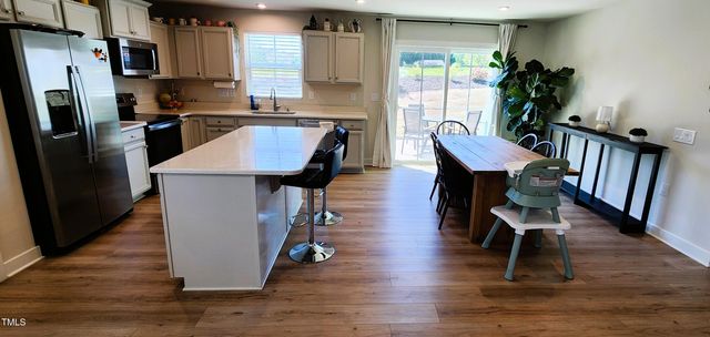 8764 Kenridge Lane, Fuquay Varina, NC 27526