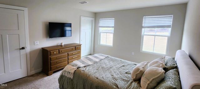 8764 Kenridge Lane, Fuquay Varina, NC 27526