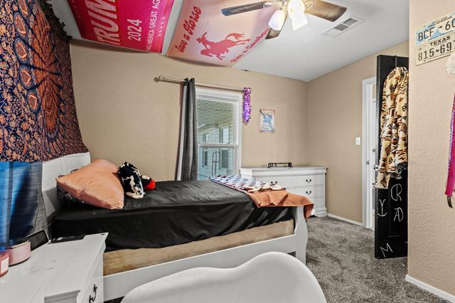 469 Dugan Chapel, Bells, TX 75414