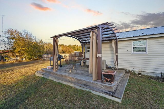 469 Dugan Chapel, Bells, TX 75414