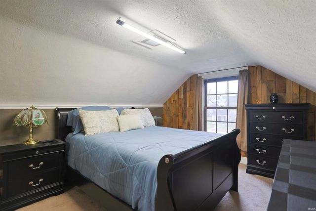 506 E Fairview Avenue, South Bend, IN 46614