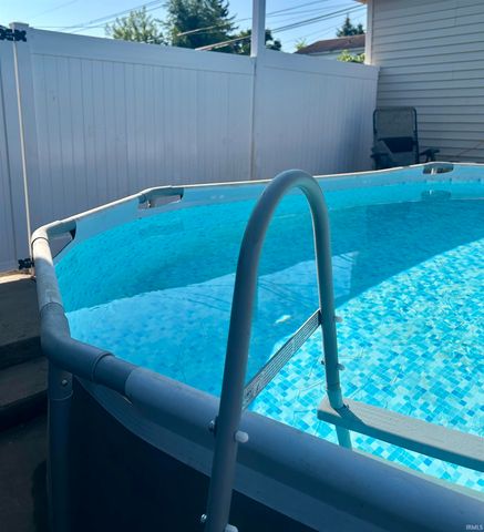 506 E Fairview Avenue, South Bend, IN 46614