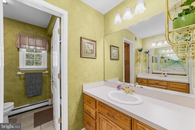 1 PINE VIEW, Monroe Township, NJ 08831