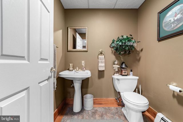 1 PINE VIEW, Monroe Township, NJ 08831