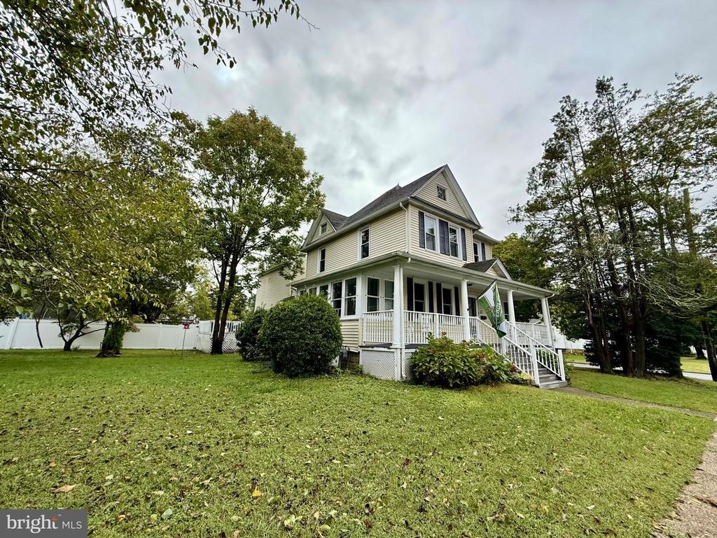 135 MADISON AVE, Laurel Springs, NJ 08021 — photo 4