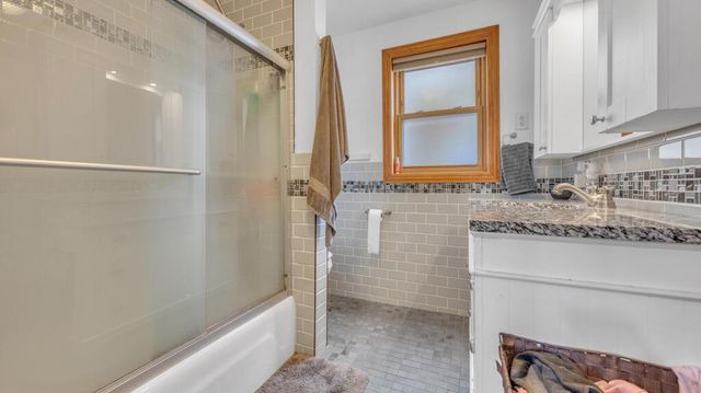 1117 Broadway AVENUE, Sheboygan, WI 53081