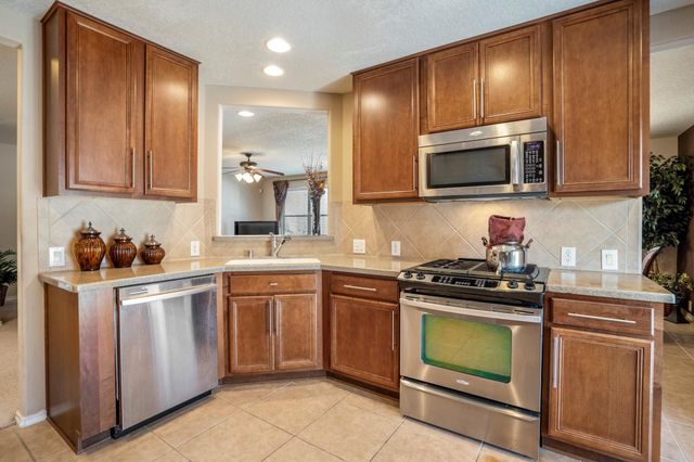 13600 Breton Ridge Street 15B, Houston, TX 77070