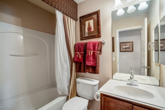 13600 Breton Ridge Street 15B, Houston, TX 77070