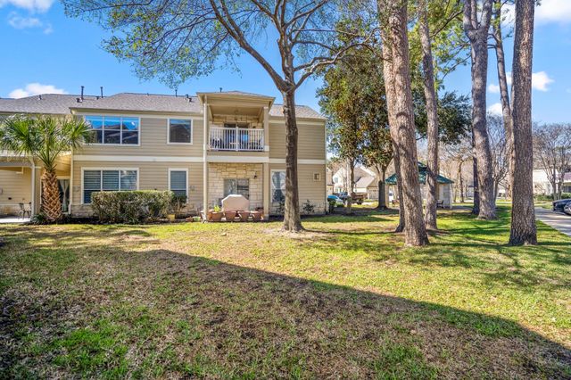 13600 Breton Ridge Street 15B, Houston, TX 77070