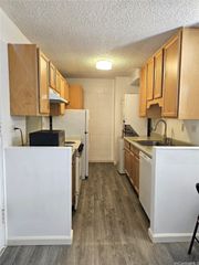 1260 Richard Lane B-404, Honolulu, HI 96819
