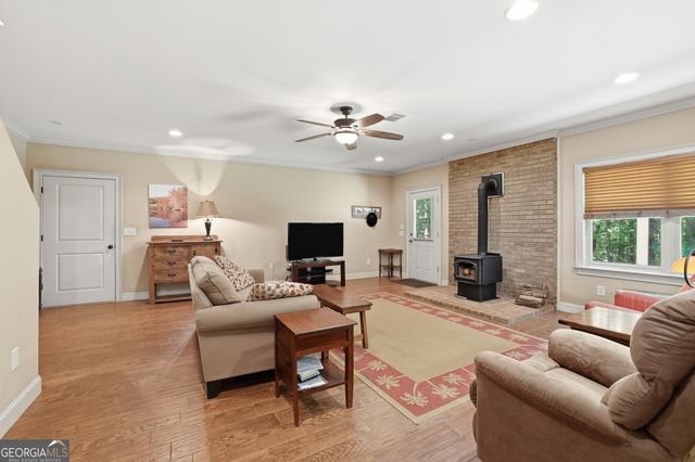8721 Skitts Mountain Road, Clermont, GA 30527