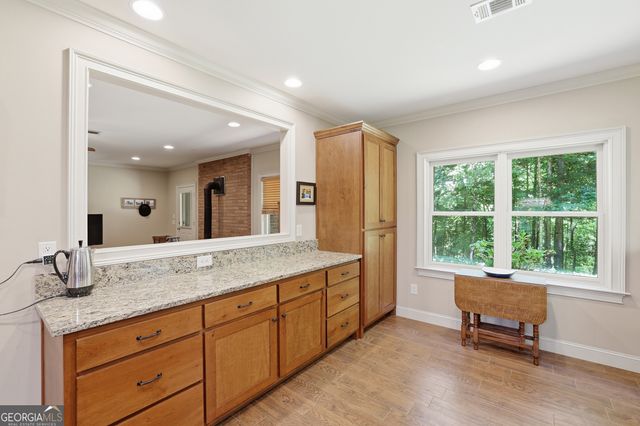 8721 Skitts Mountain Road, Clermont, GA 30527